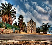 Kleine Kirche in der Stadt Vis