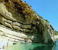 Plage Stiniva, l'île de Vis